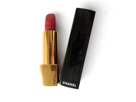 Rouge Allure Velvet 40 La Sensuelle Lip Stick by Chanel